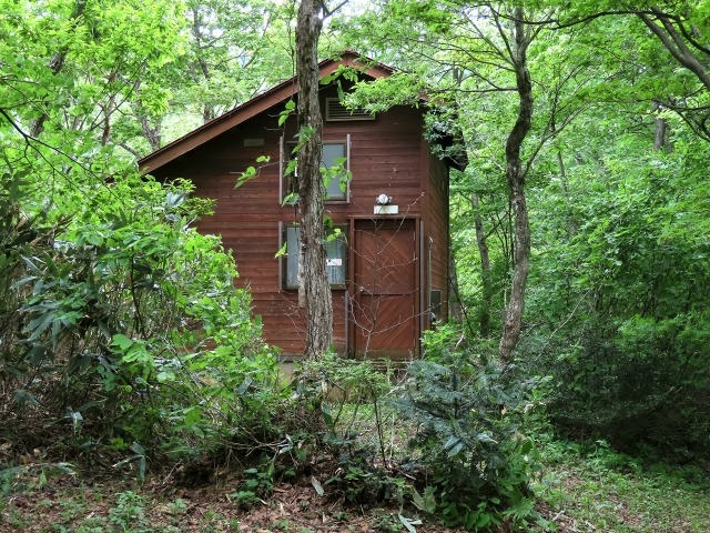 相続などで別荘を所有した場合のリスクとは